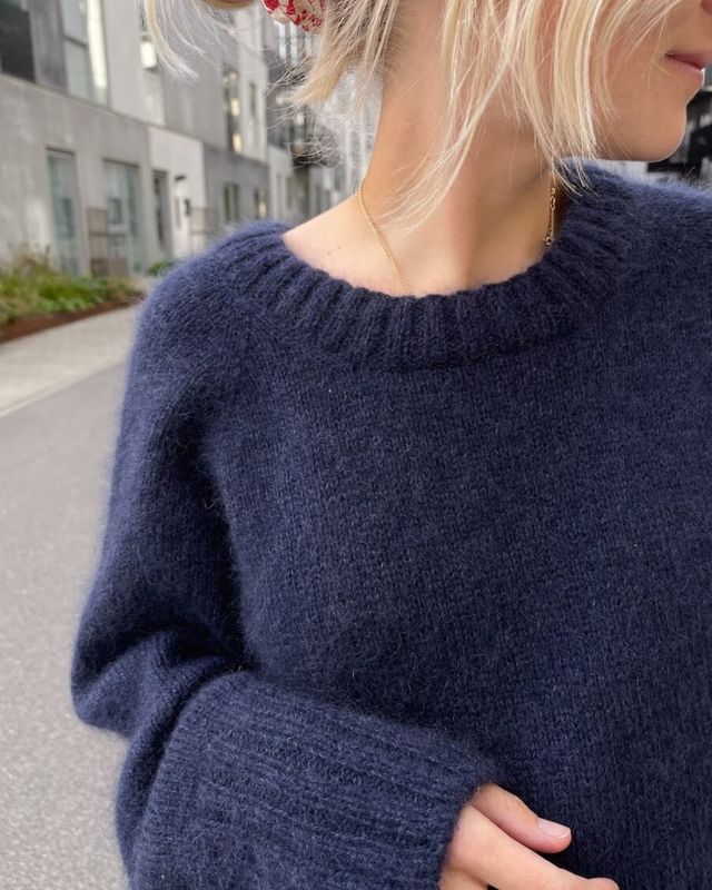 October Sweater (papirformat)