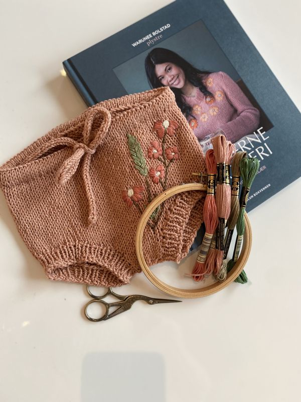 Broderiramme tre 13 cm (broderiring) 