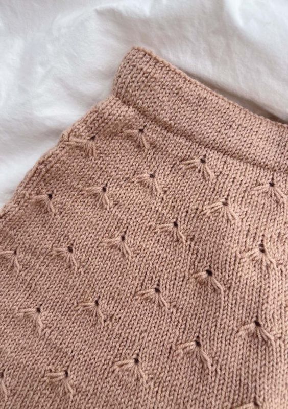 Løvetannskjørt PetitKnit
