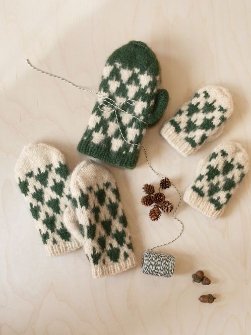 Hovedbilde Christmas Tree Mittens
