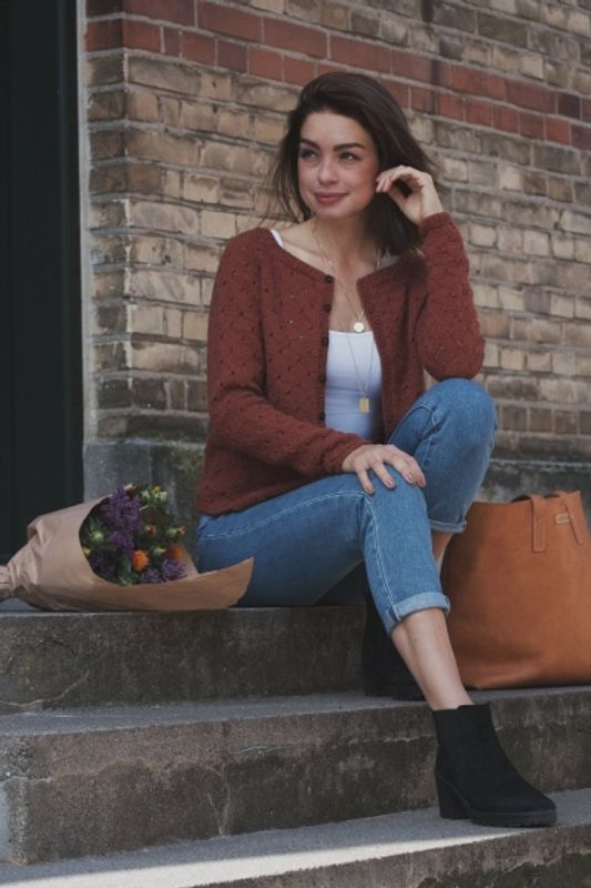Annas Cardigan