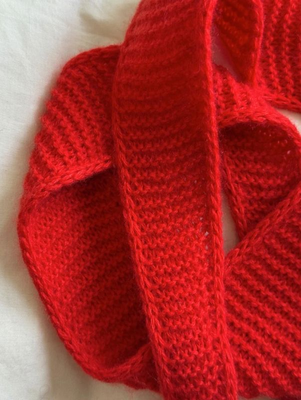 Sophie Scarf - Cashmere