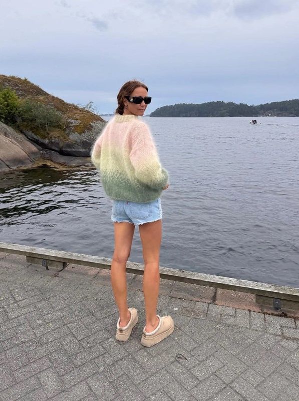 Sorbet sunrise sweater