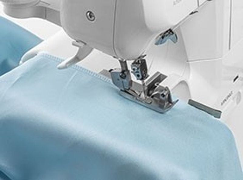 Husqvarna Amber S100 Overlock