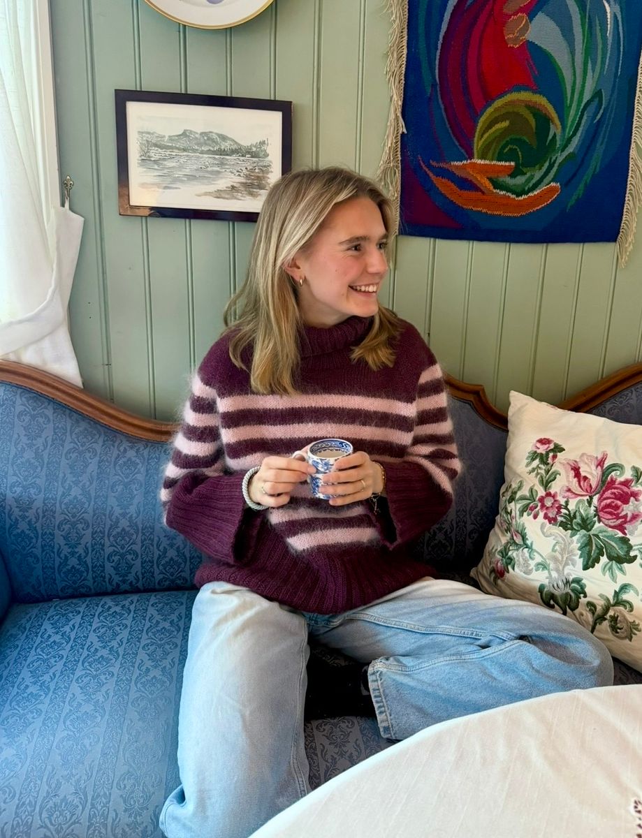  Inga Sweater - Vinrød