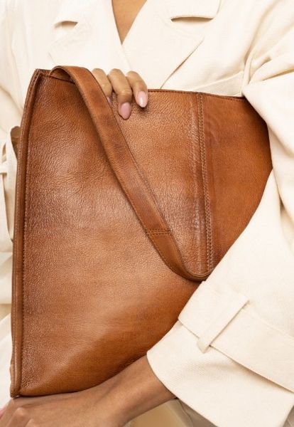 Hovedbilde  Aro Urban - Walnut