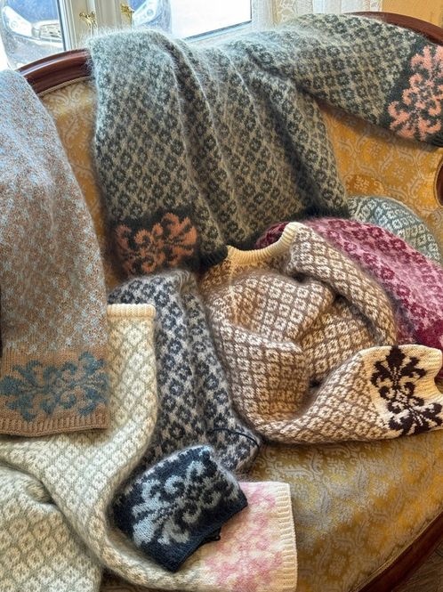 Hovedbilde Fryd Sweater - hvit/brun