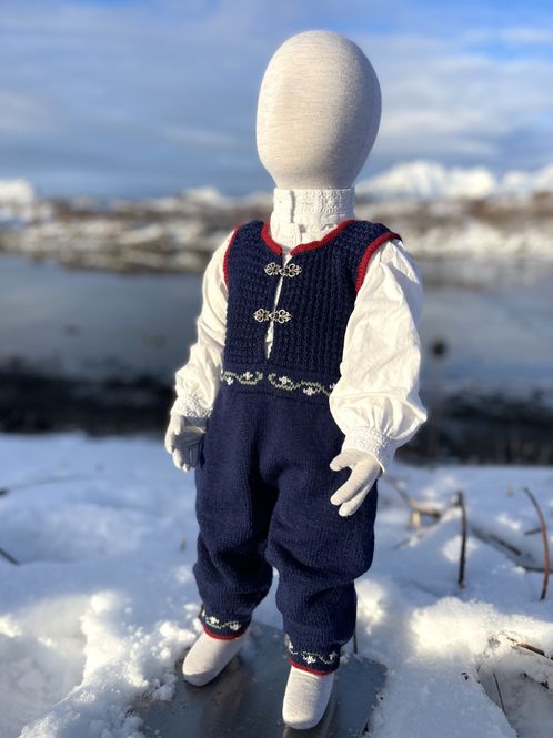Hovedbilde Festdrakt fra Lofoten - ...