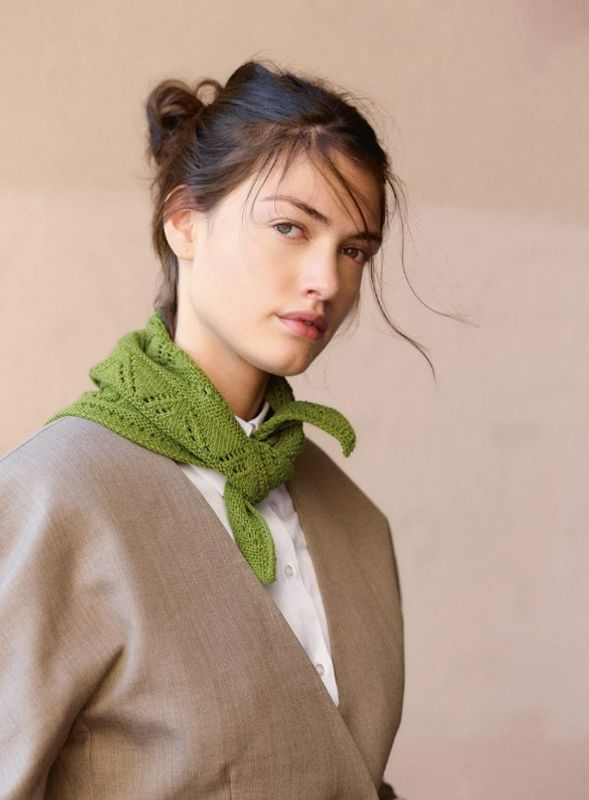 Petra Scarf